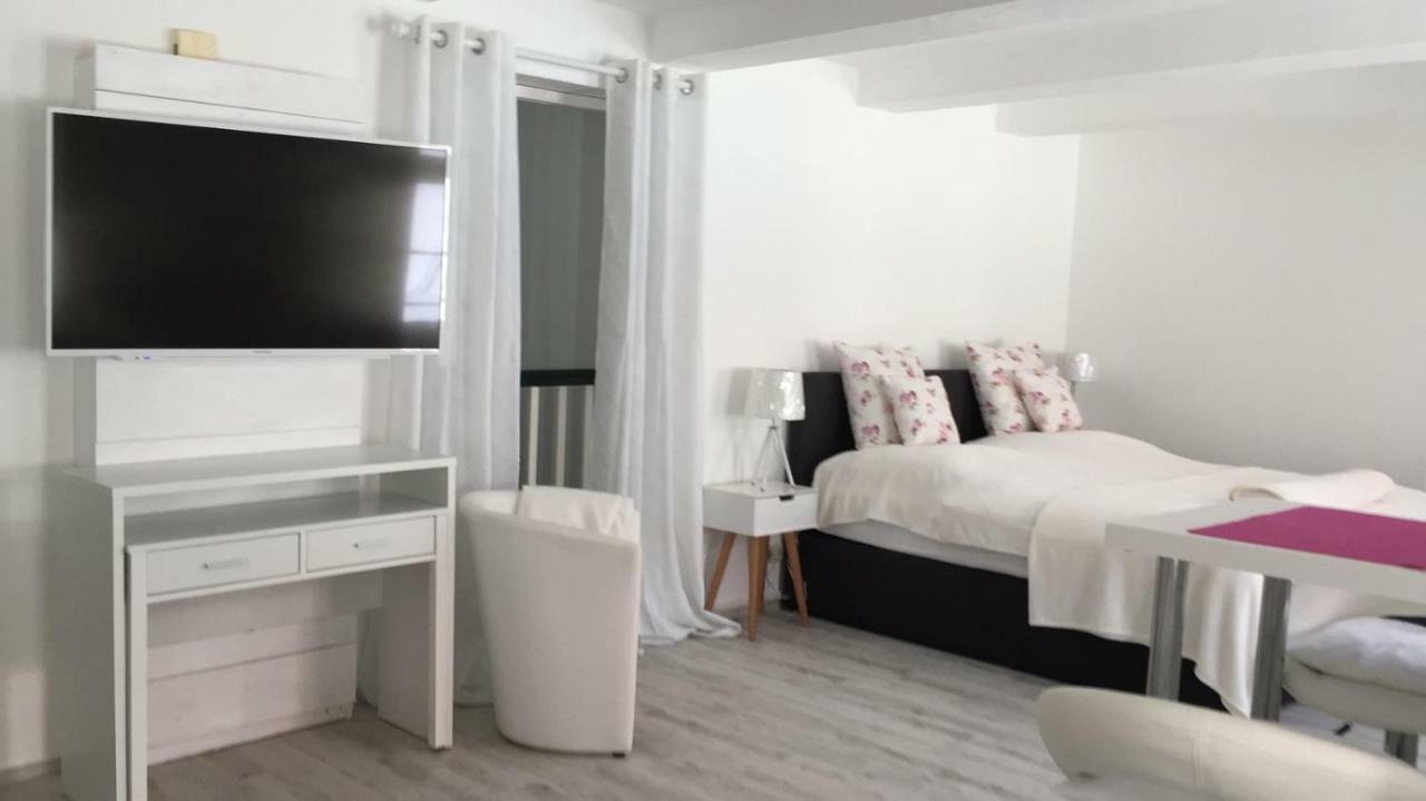 Apartment 1 Am Damm Quedlinburg Bagian luar foto